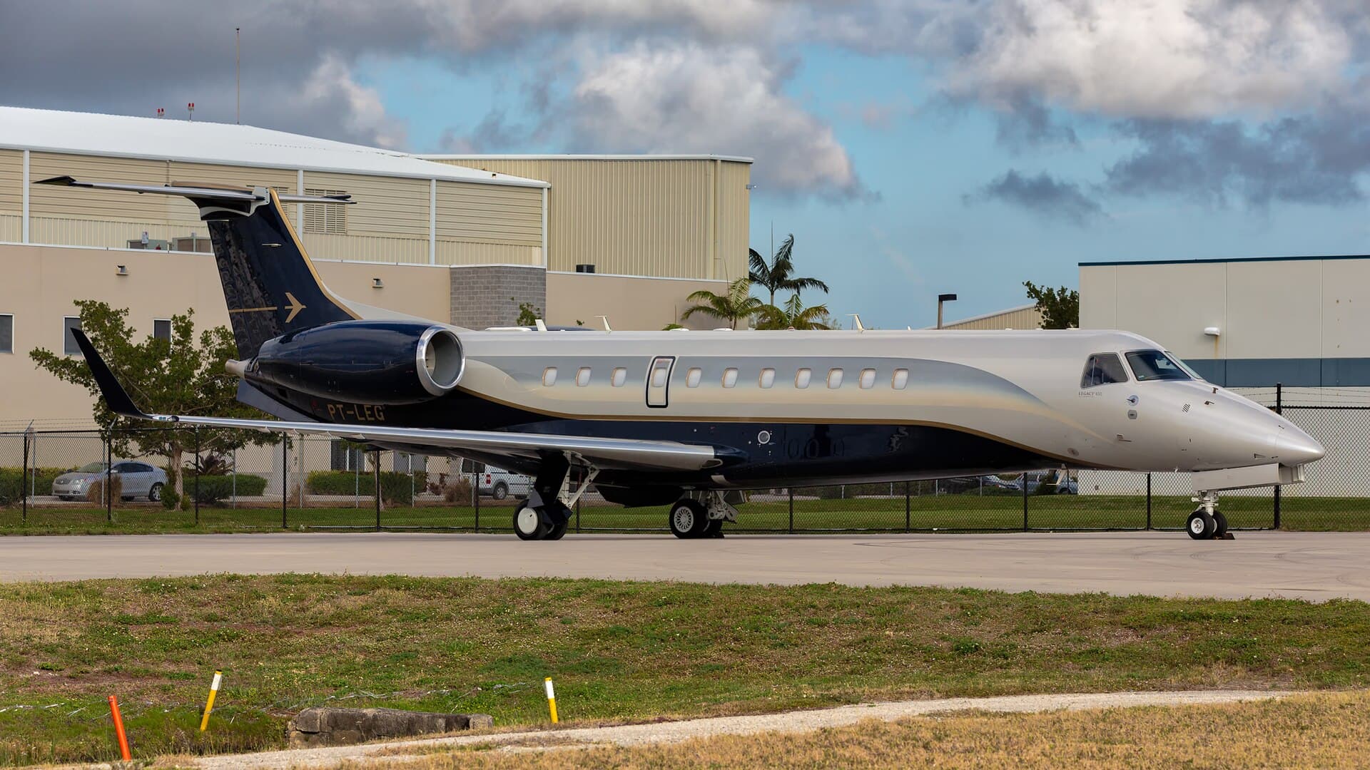  - Business jet