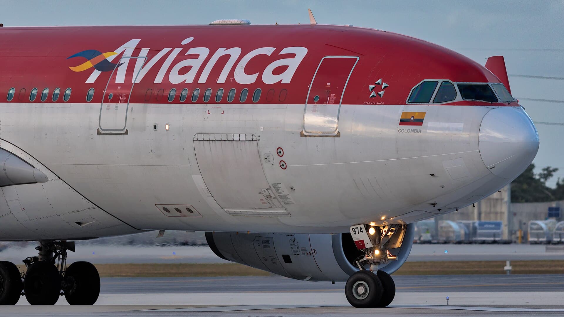 N974AV - Aircraft