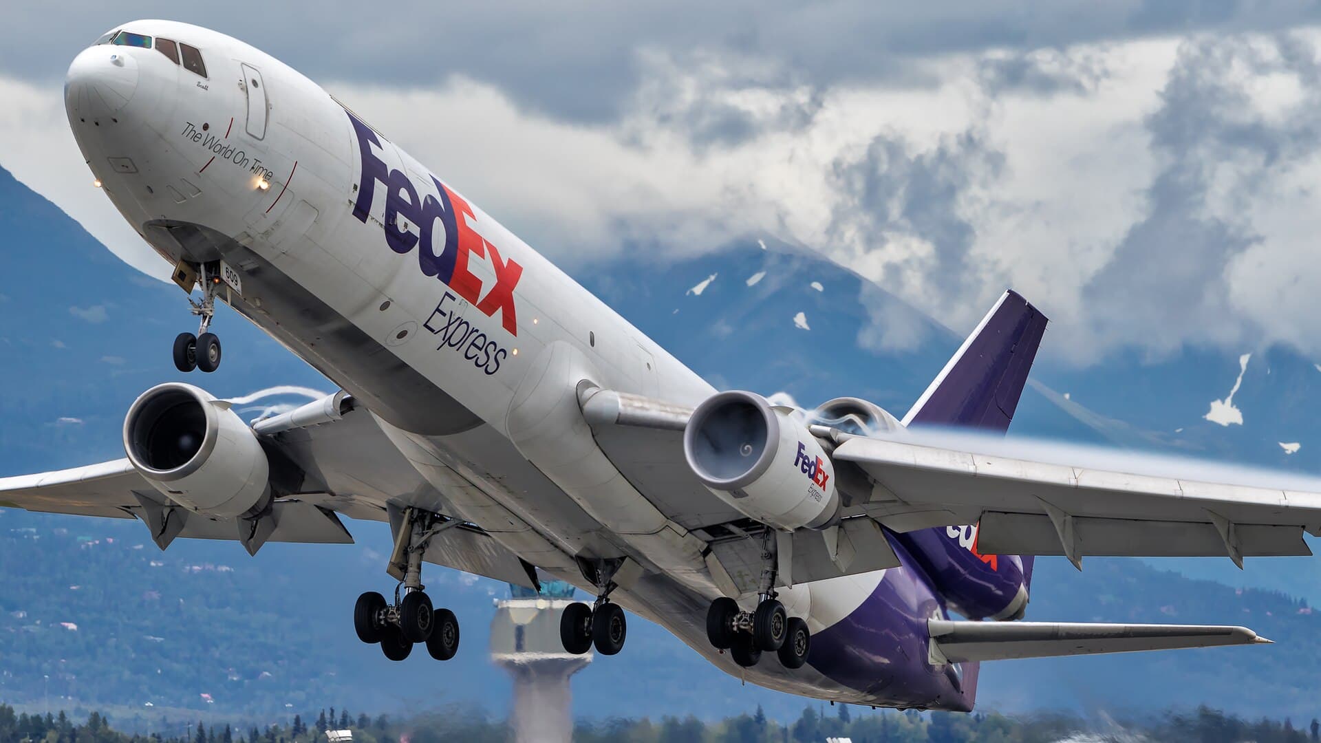 N609FE - Douglas