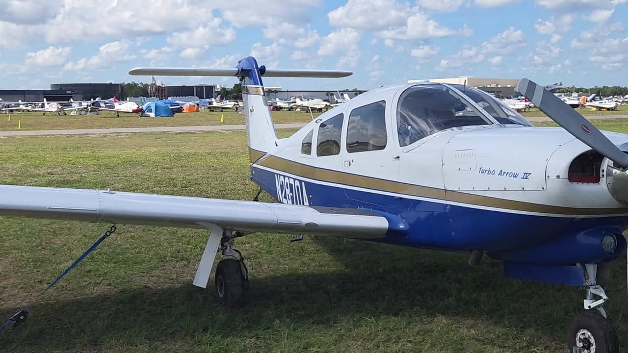 N287DA at KLAL