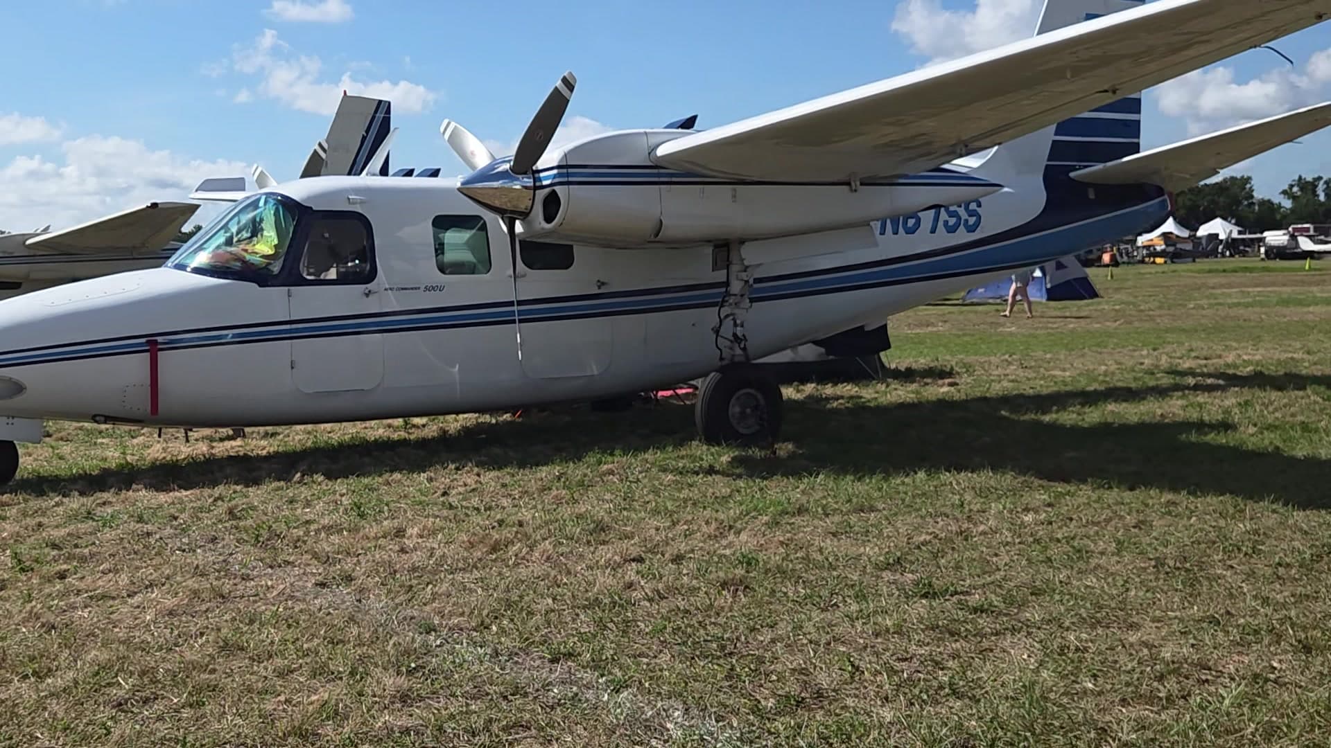 N675S - Aero Commander 500U