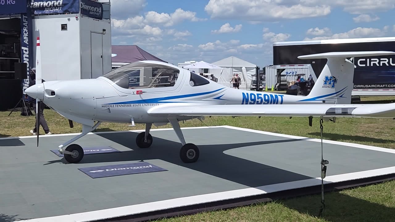 N959MT at KLAL