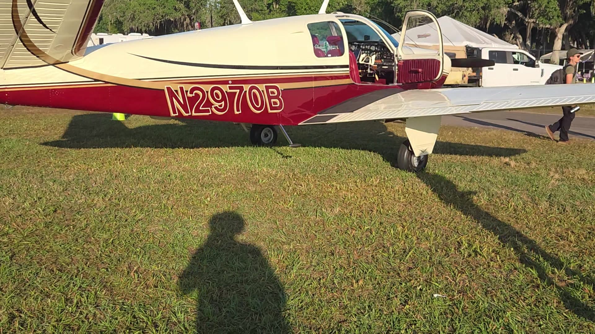 N2970B - Beechcraft D35
