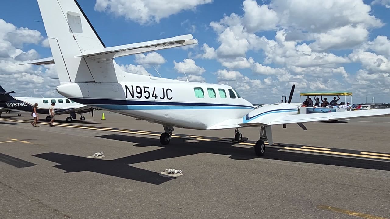 N954JC at KLAL