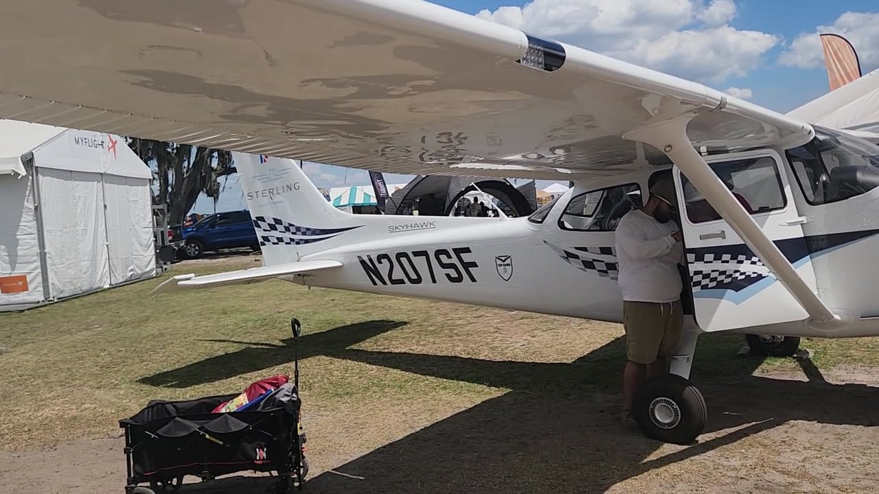 N207SF at KLAL