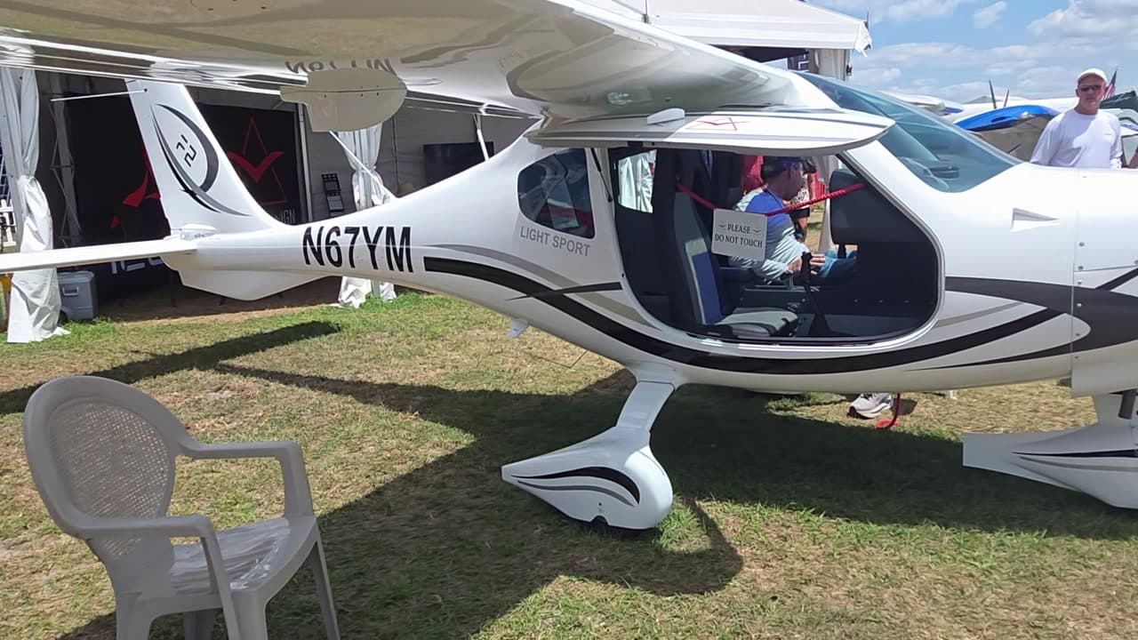 N67YM at KLAL