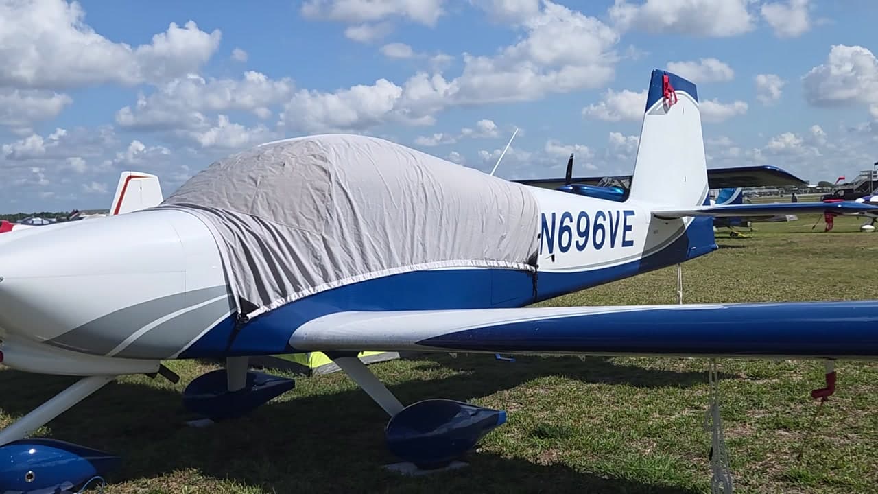 N696VE at KLAL