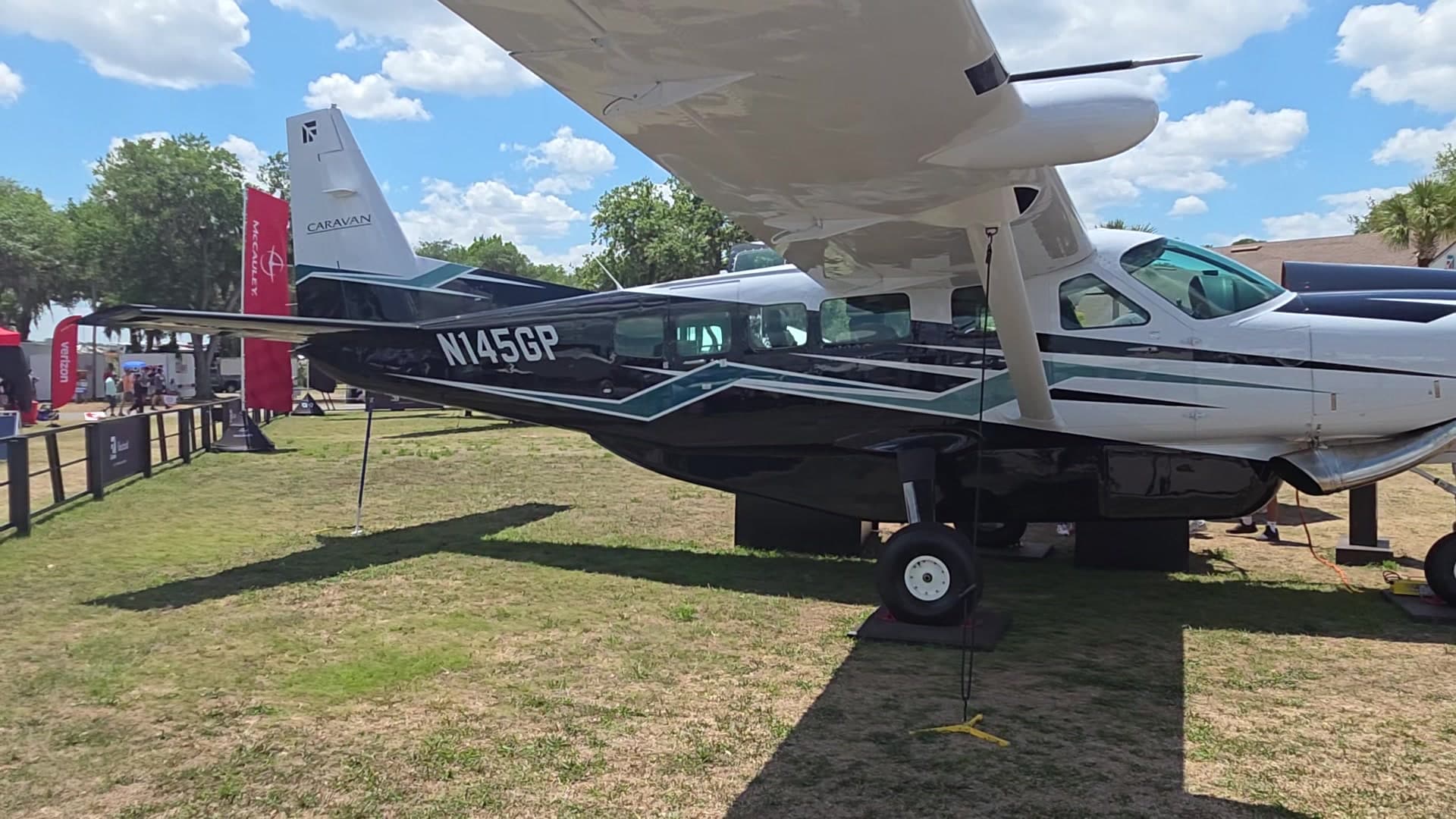 N145GP - Cessna 208B Grand Caravan