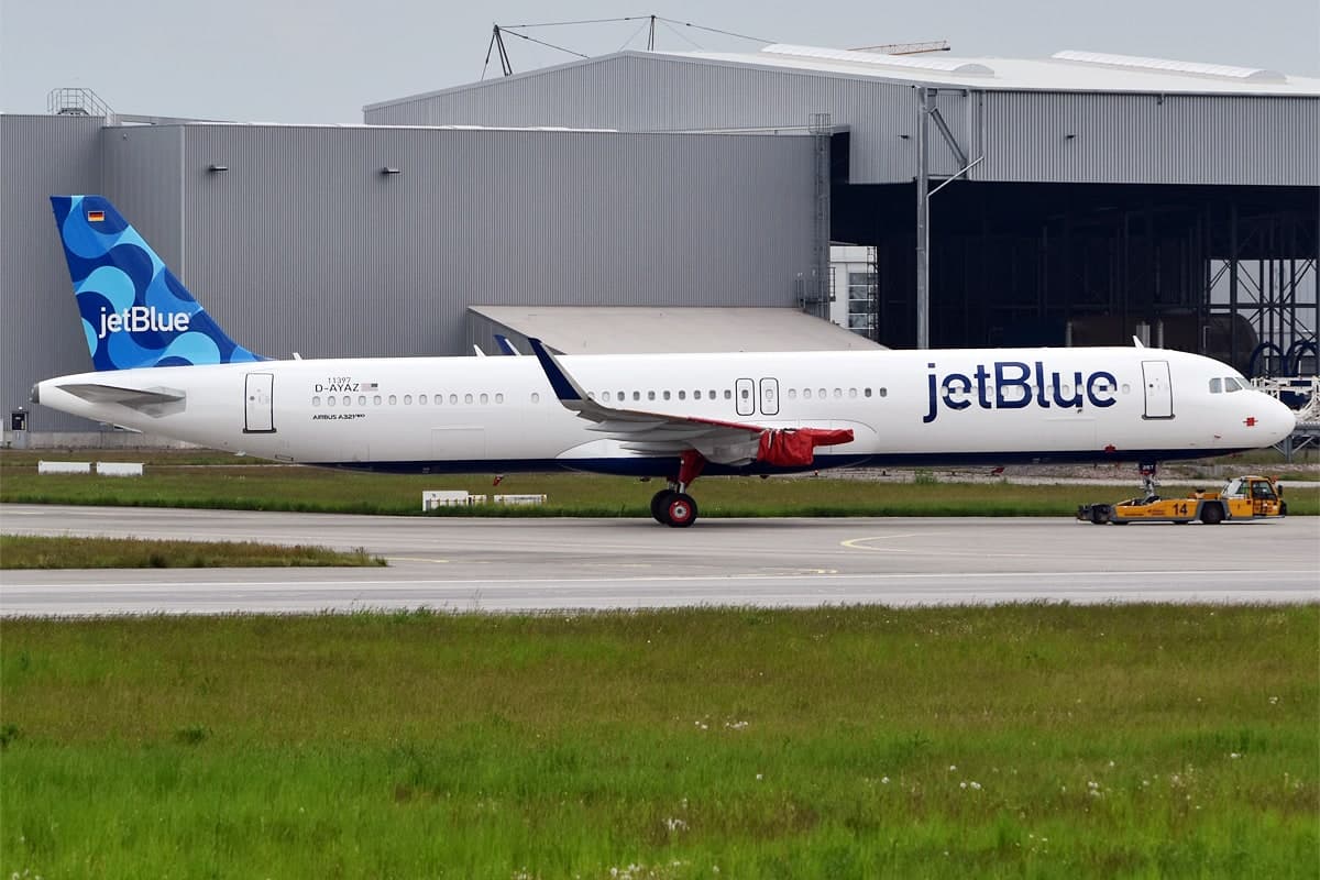 N2157J — Airbus