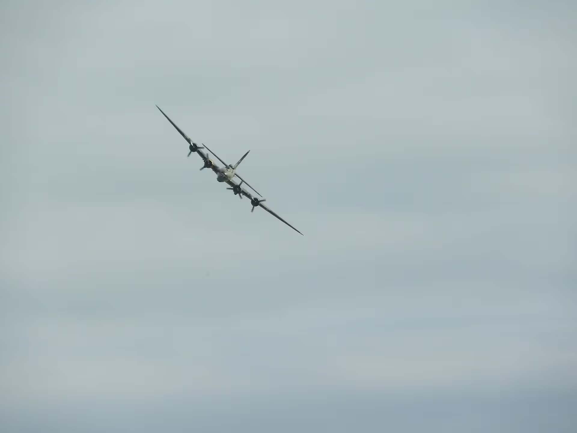 Unidentified — Aircraft