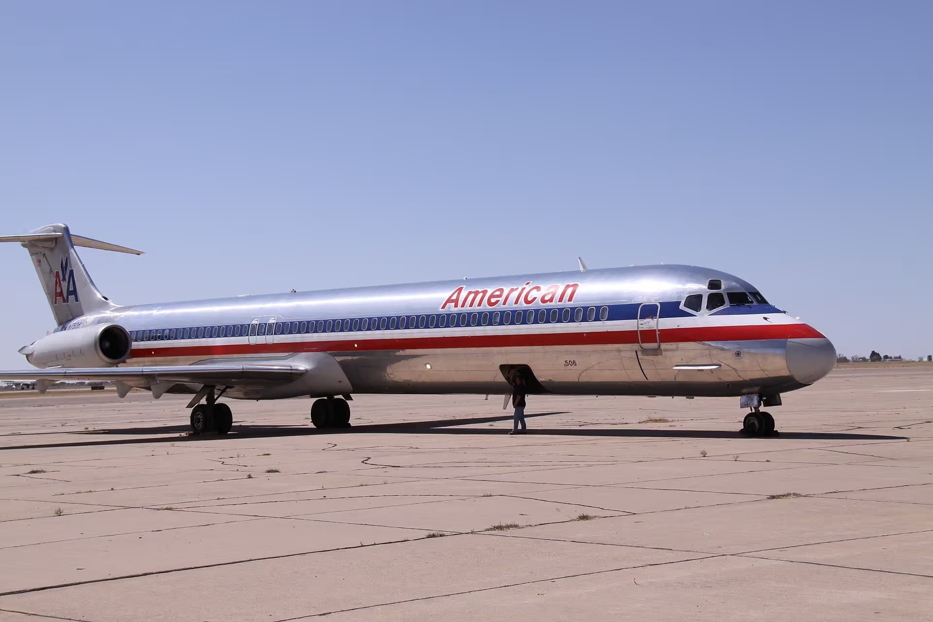 N7506 — Douglas