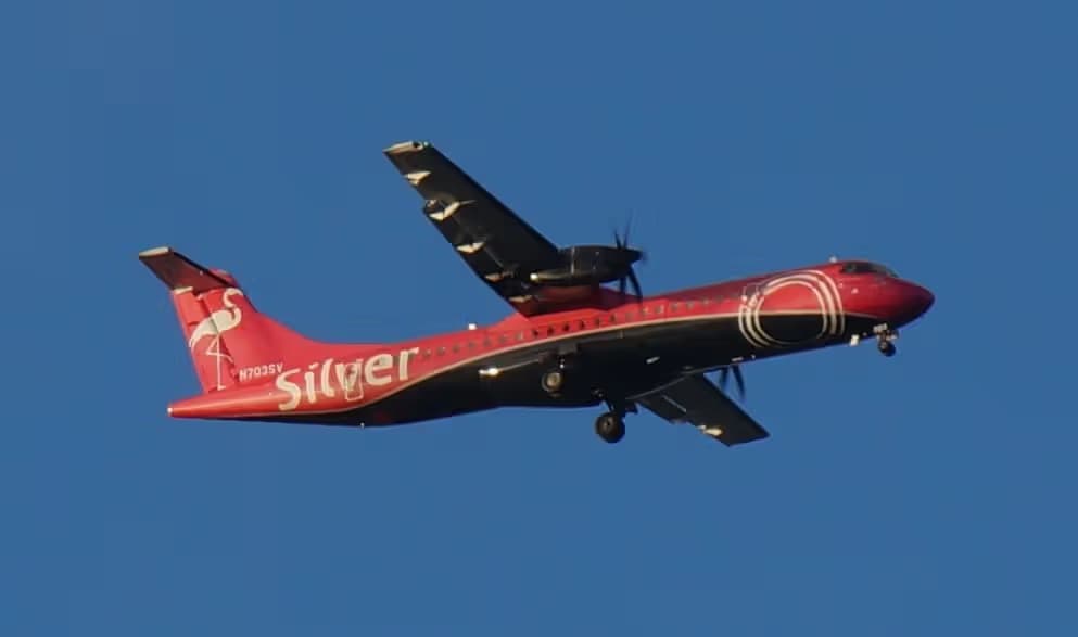 N703SV — Twin-engine aircraft