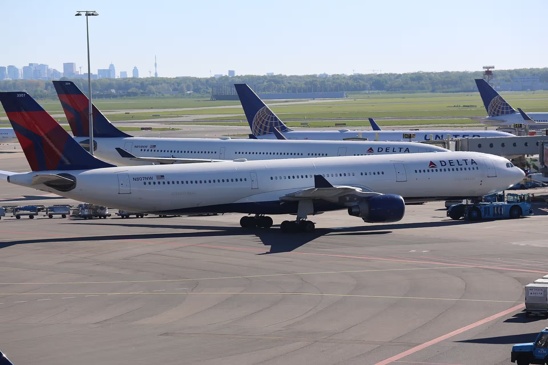 N807NW — Airbus
