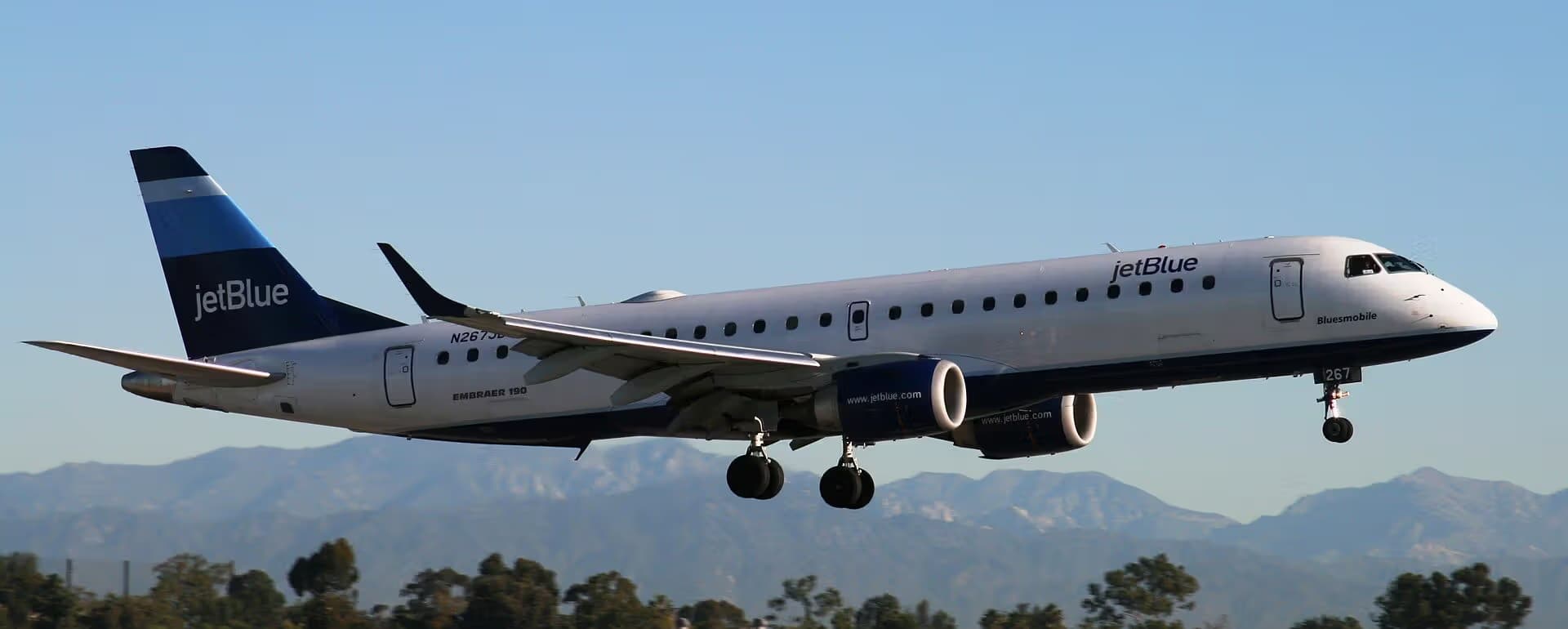 N267JB — Embraer