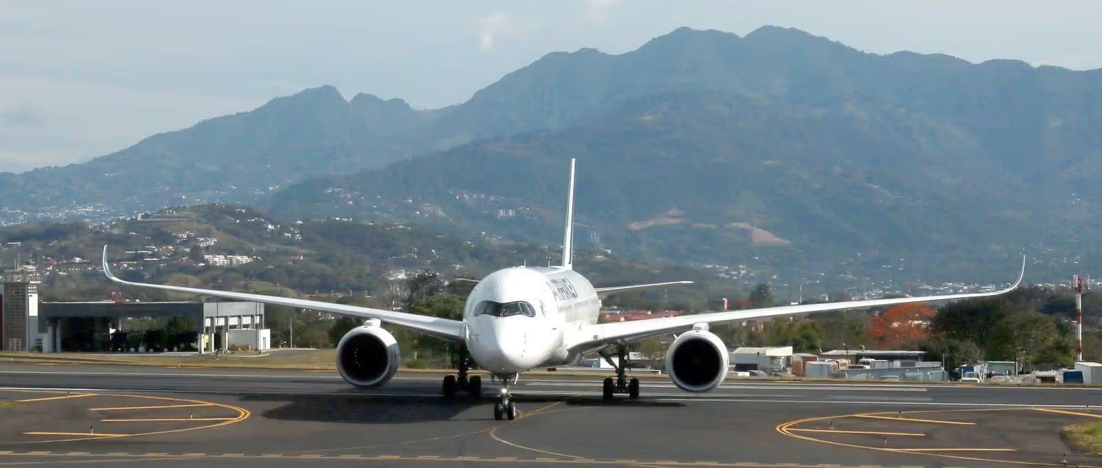F-HTYQ — Airbus