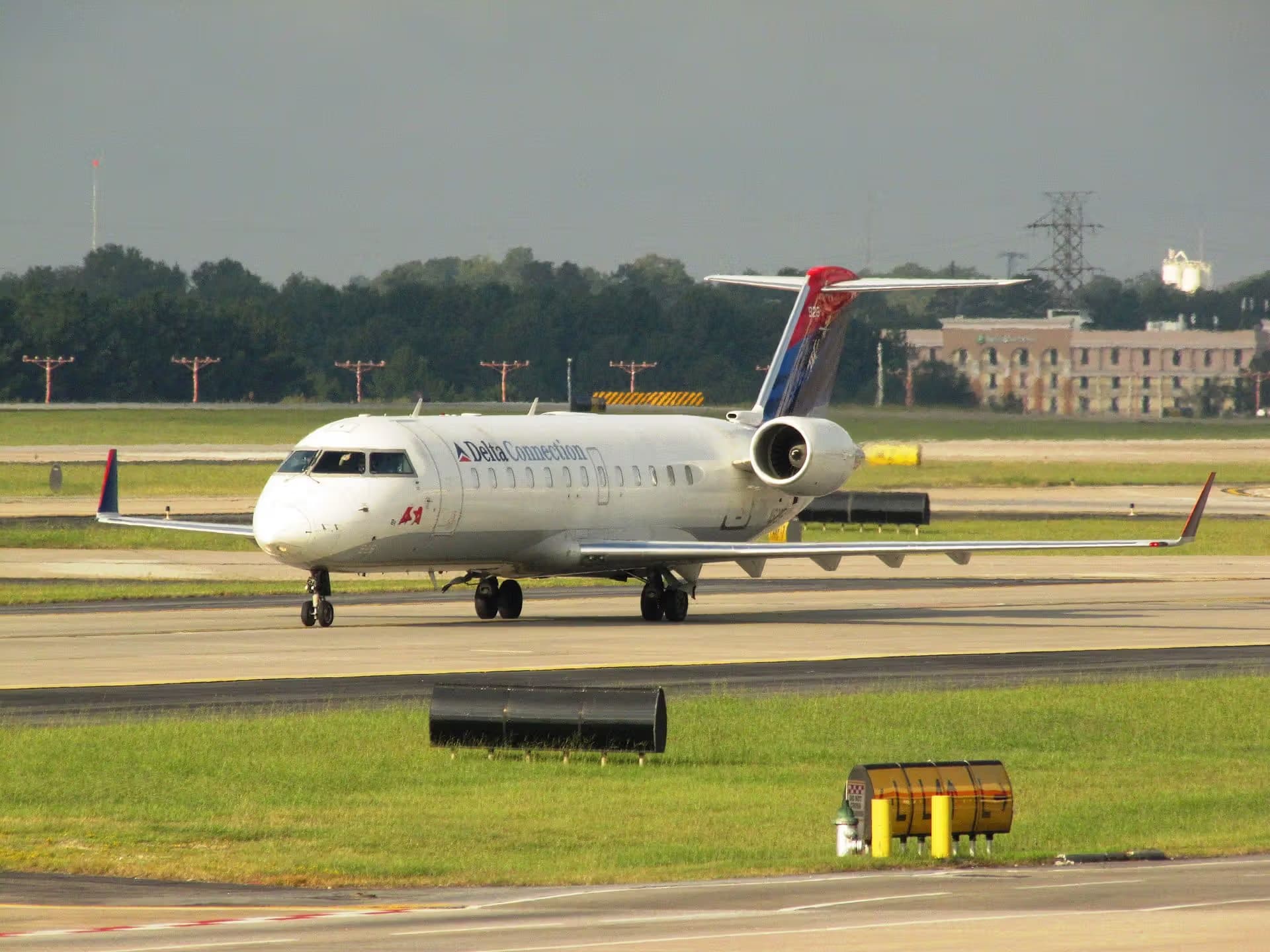 N928EV — Bombardier