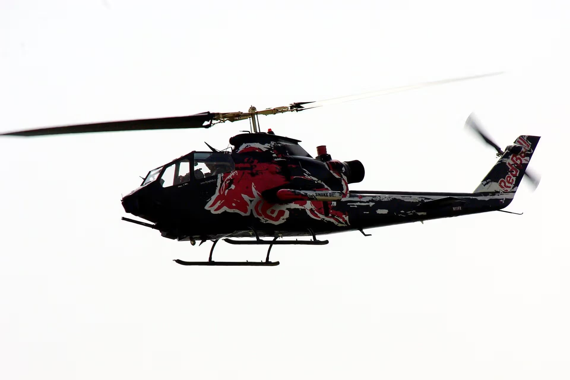 N11FX — Helicopter