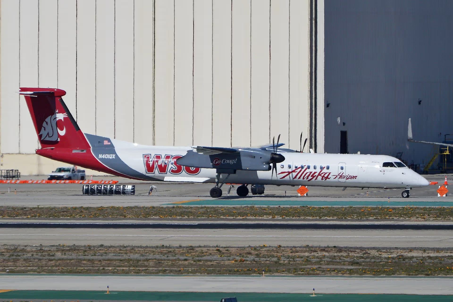 N401QX — Bombardier