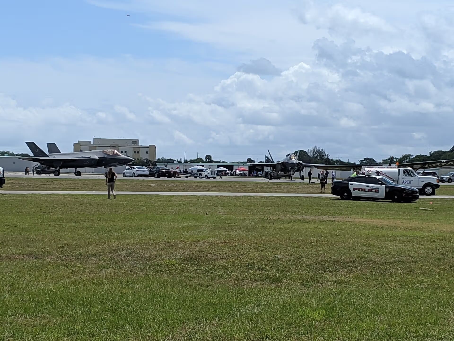 Unidentified — Aircraft