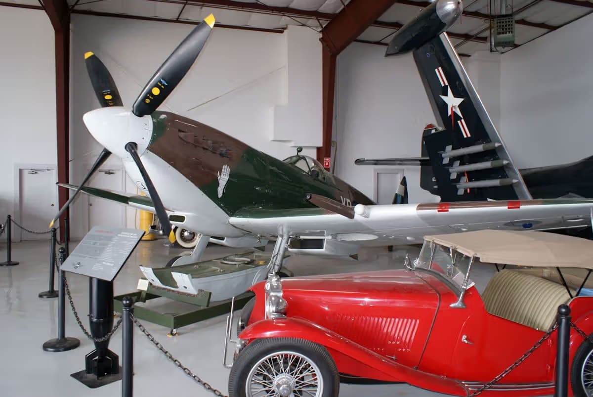 Unidentified — Warbird