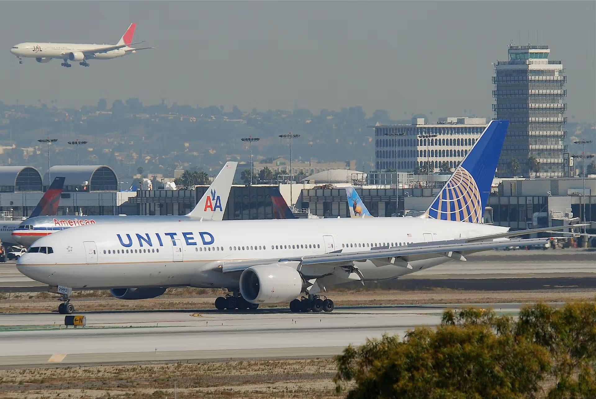 N792UA — Boeing