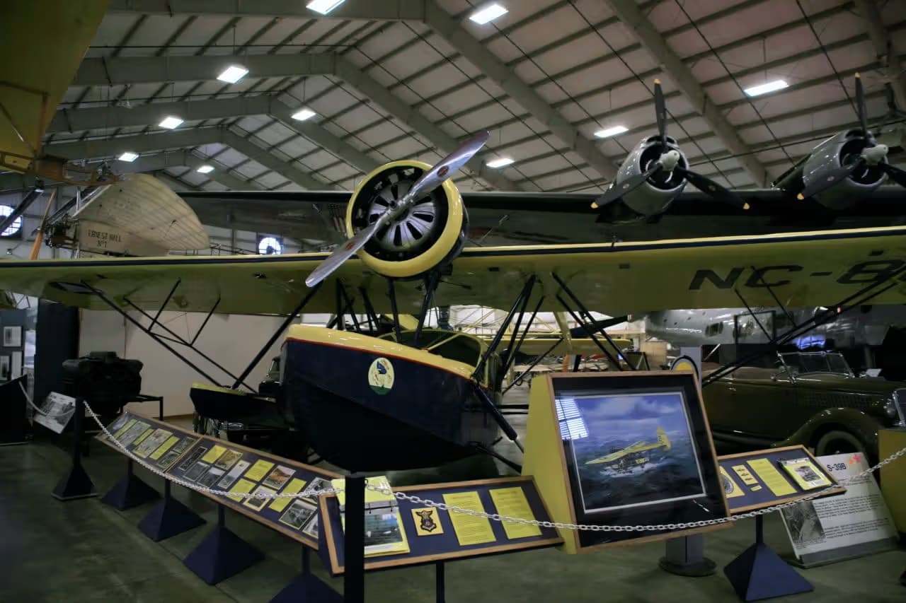 Unidentified — Aircraft