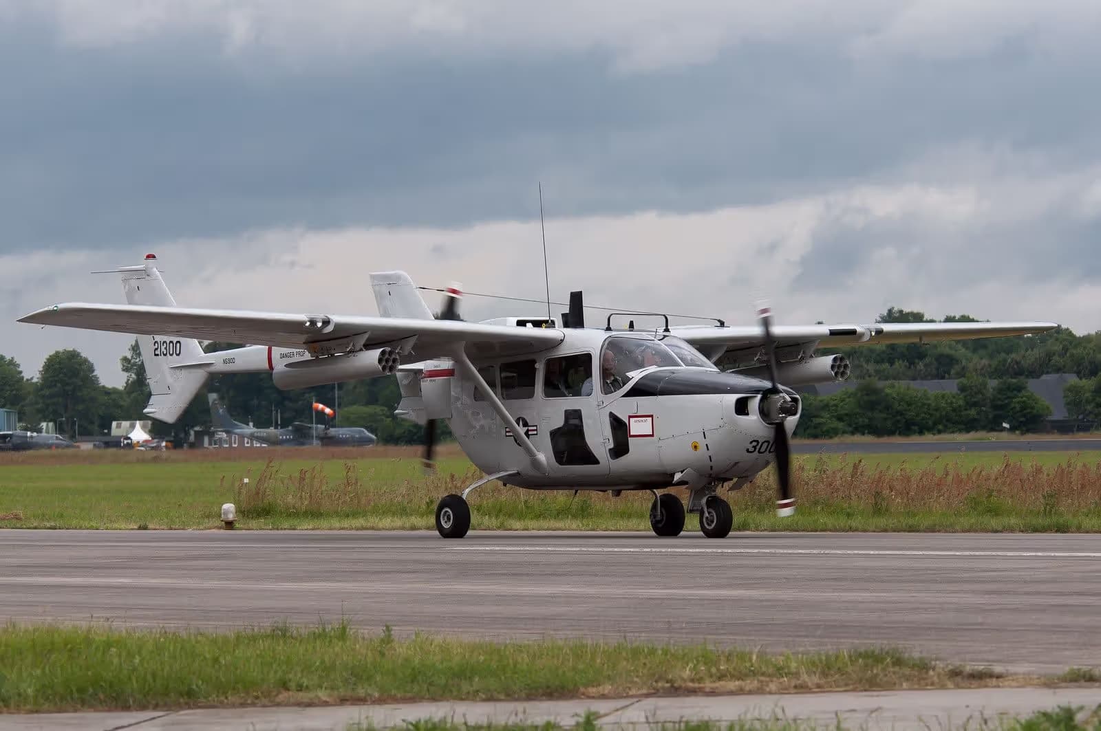 N590D — Cessna