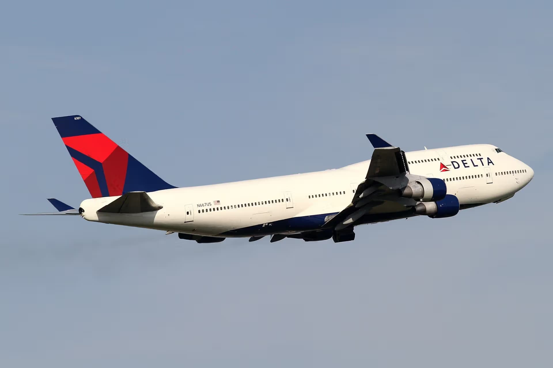 N667US — Boeing