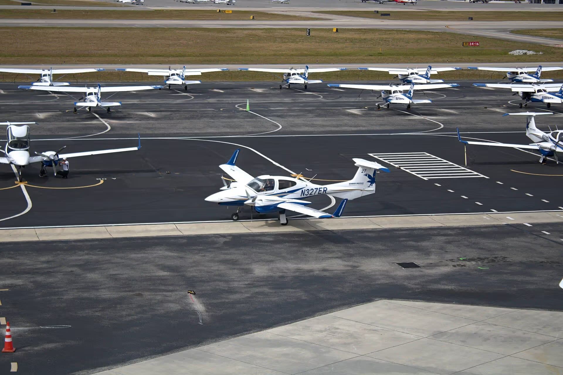 N327ER — Diamond