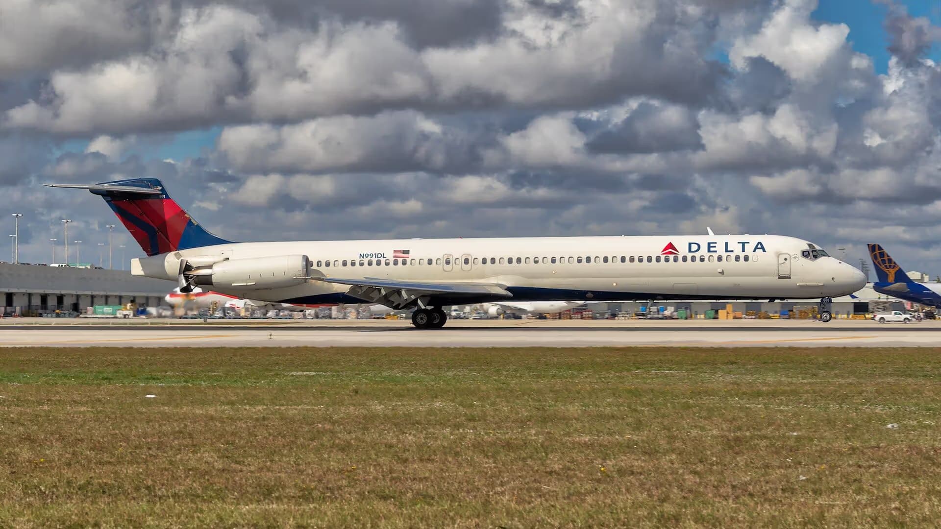 N991DL — Douglas