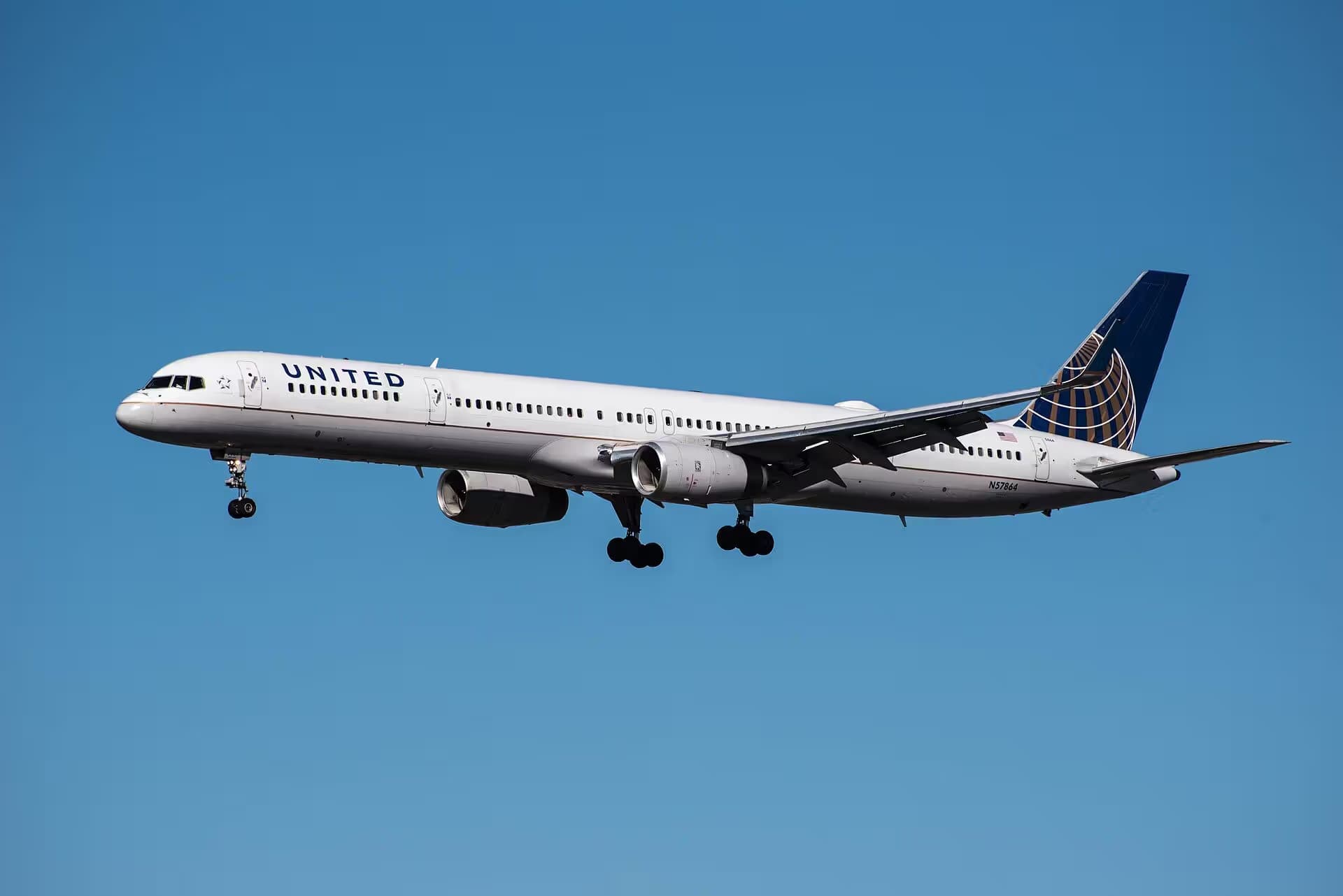 N57864 — Boeing