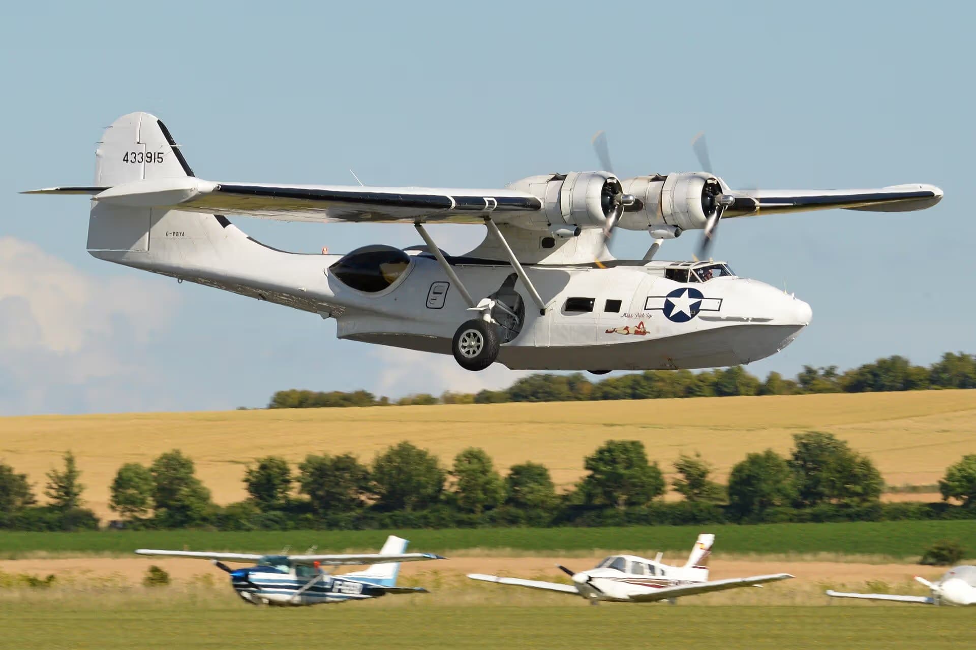 Unidentified — Aircraft