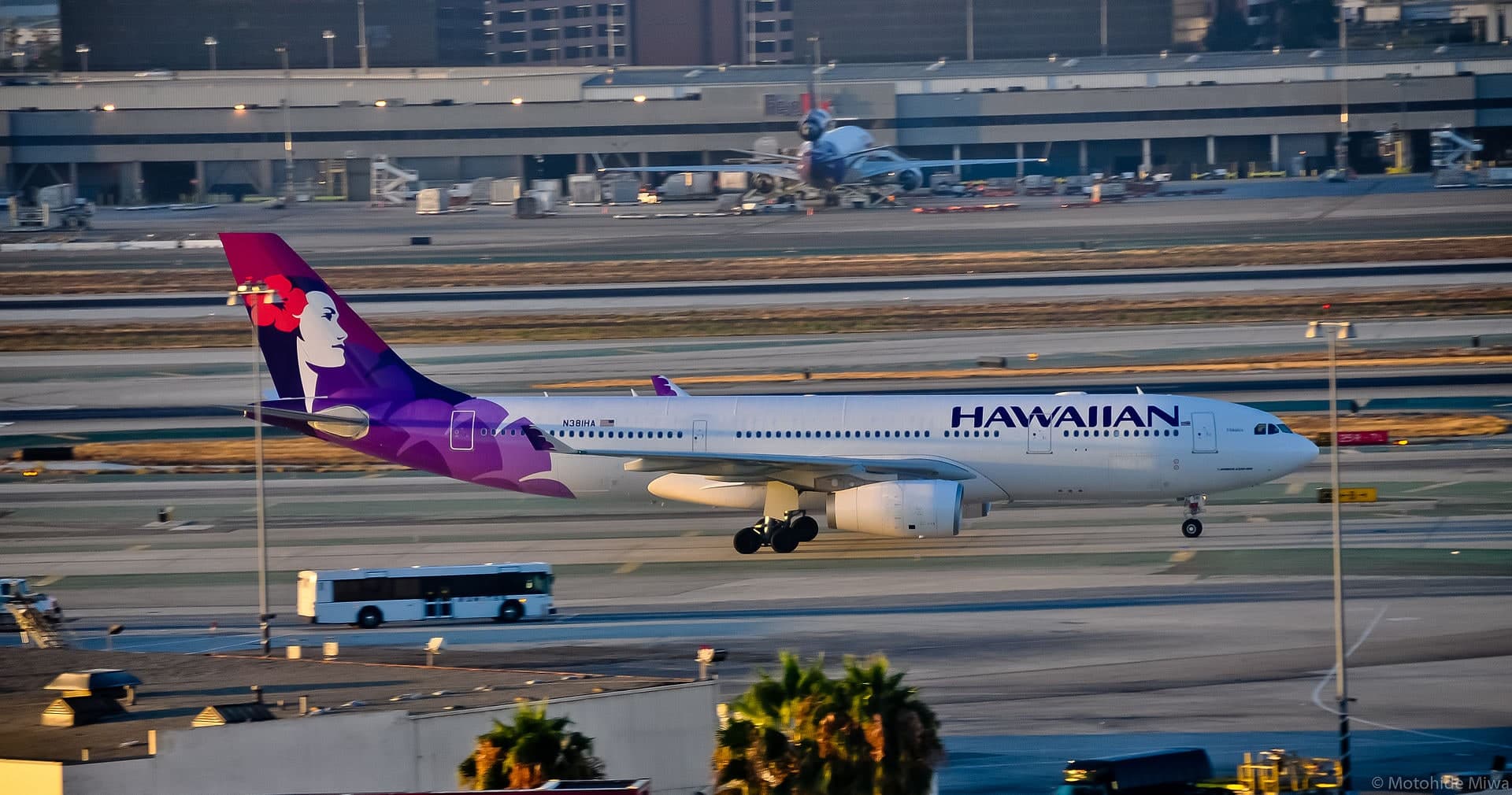 N381HA — Airbus