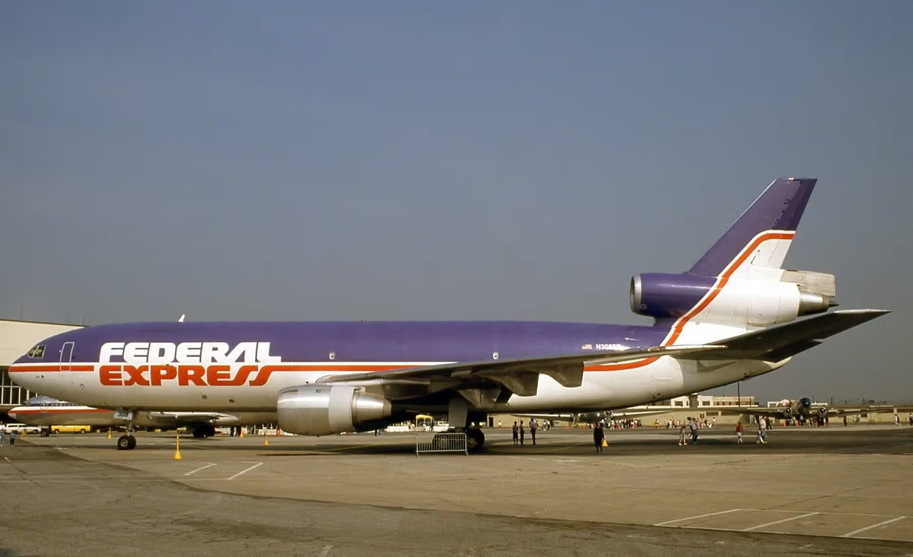 N308FE — Douglas