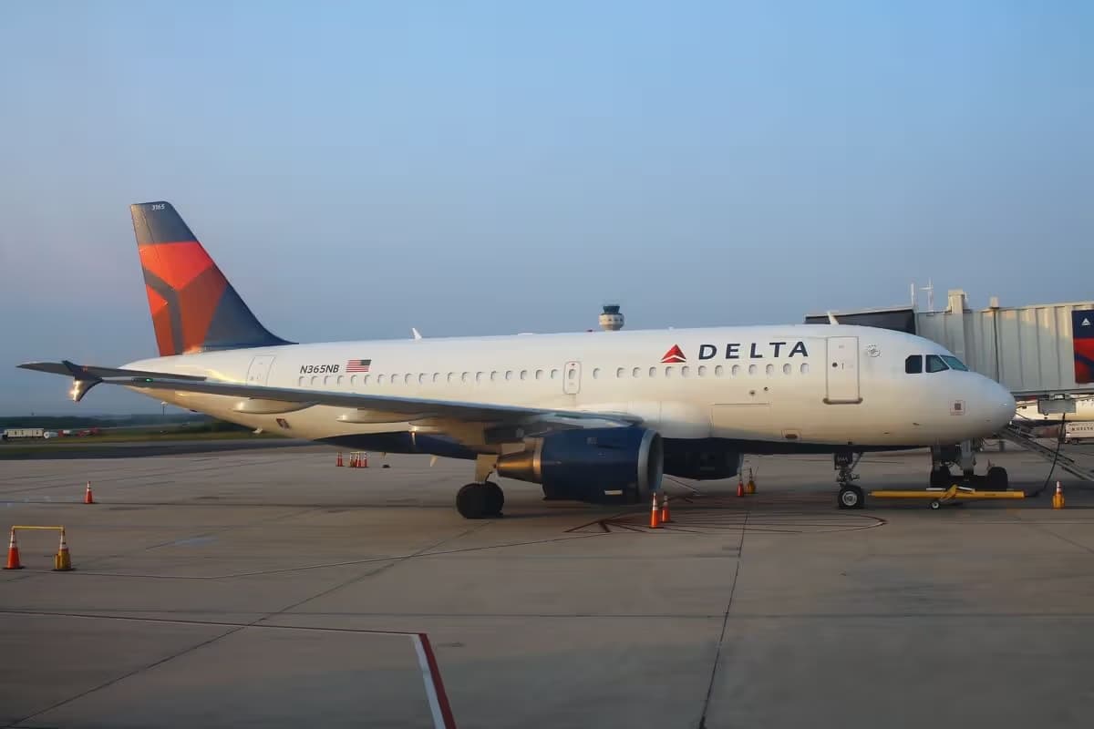 N365NB — Airbus