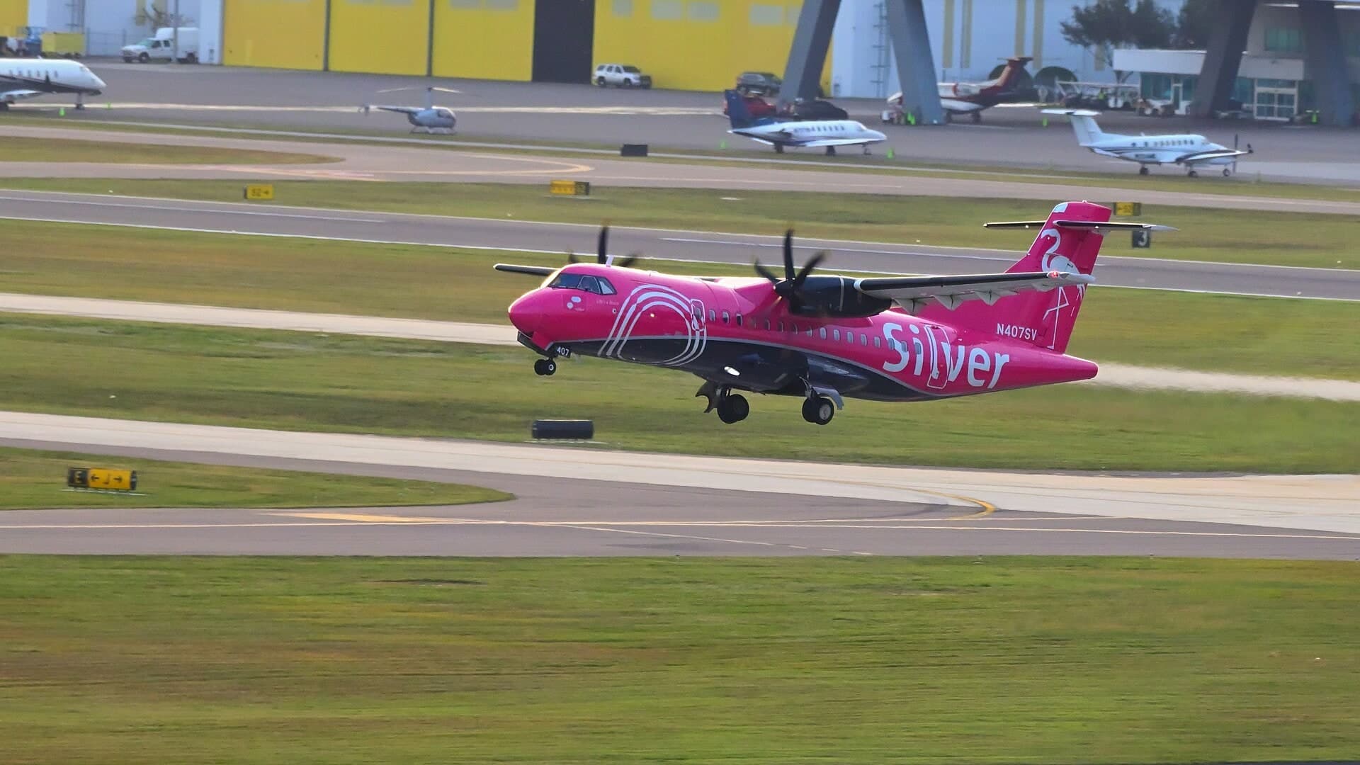 N407SV — Aircraft