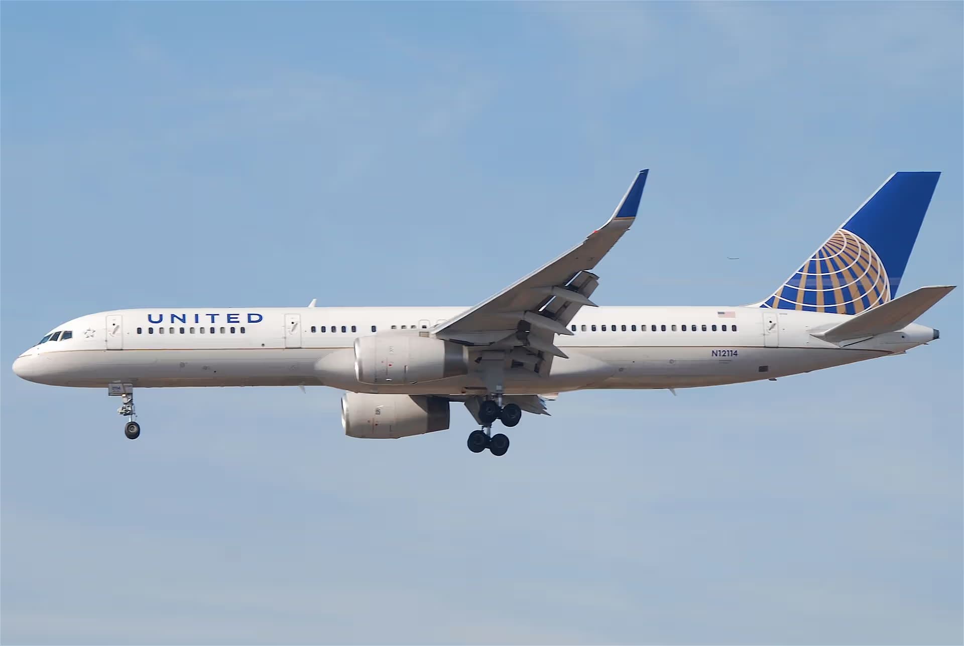 N12114 — Twin-engine aircraft
