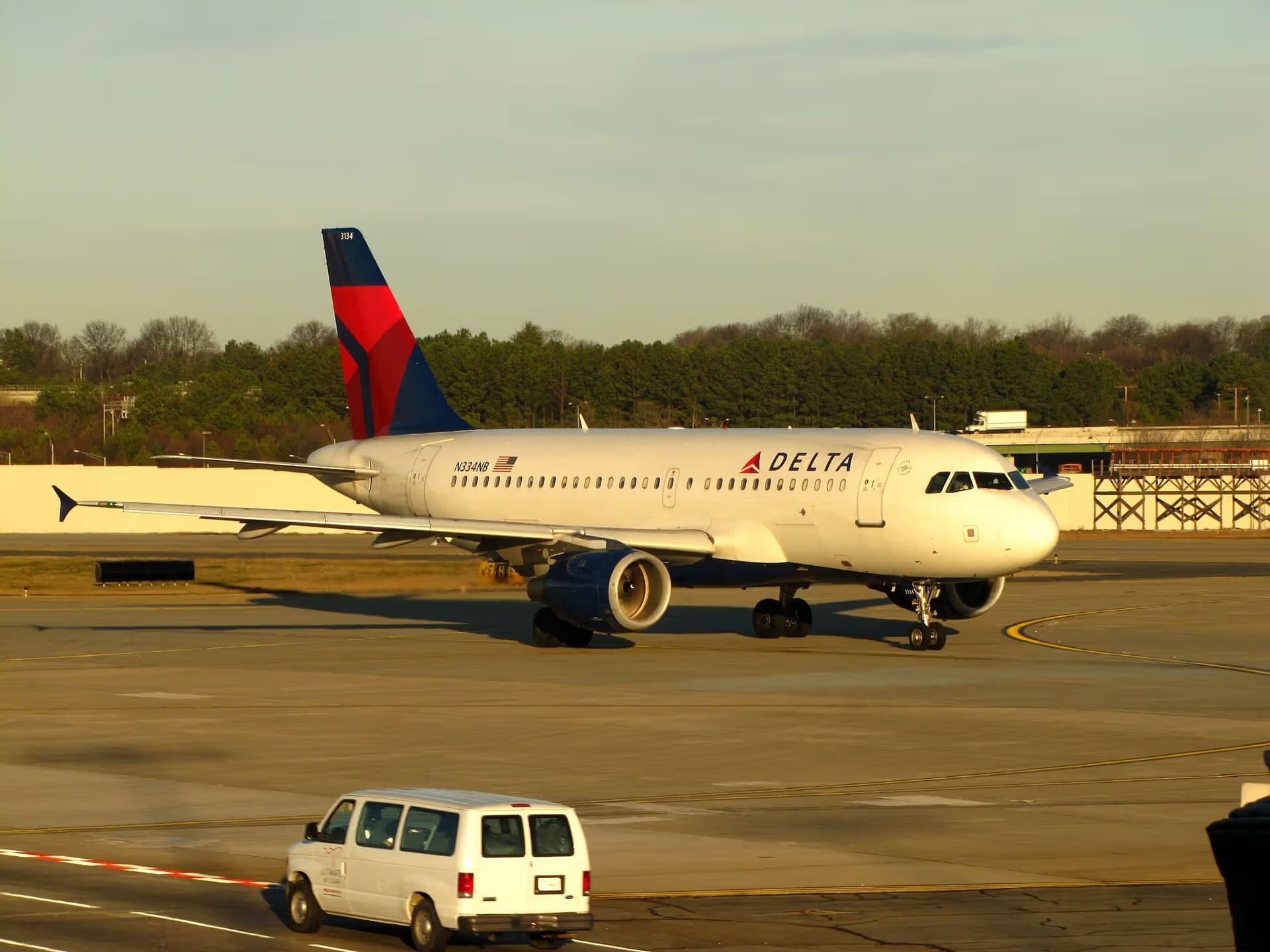 N334NB — Airbus