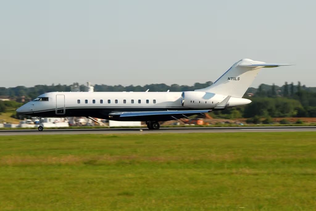 N711LS — Business jet