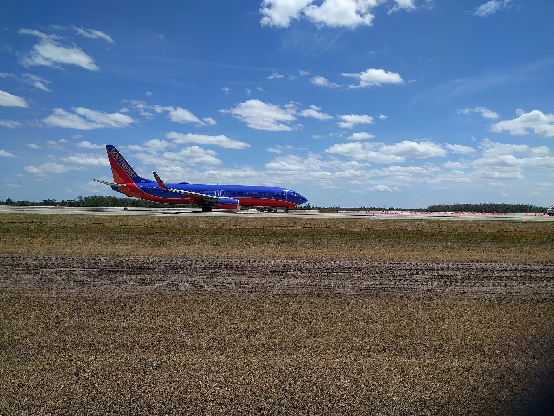 N8323C — Boeing