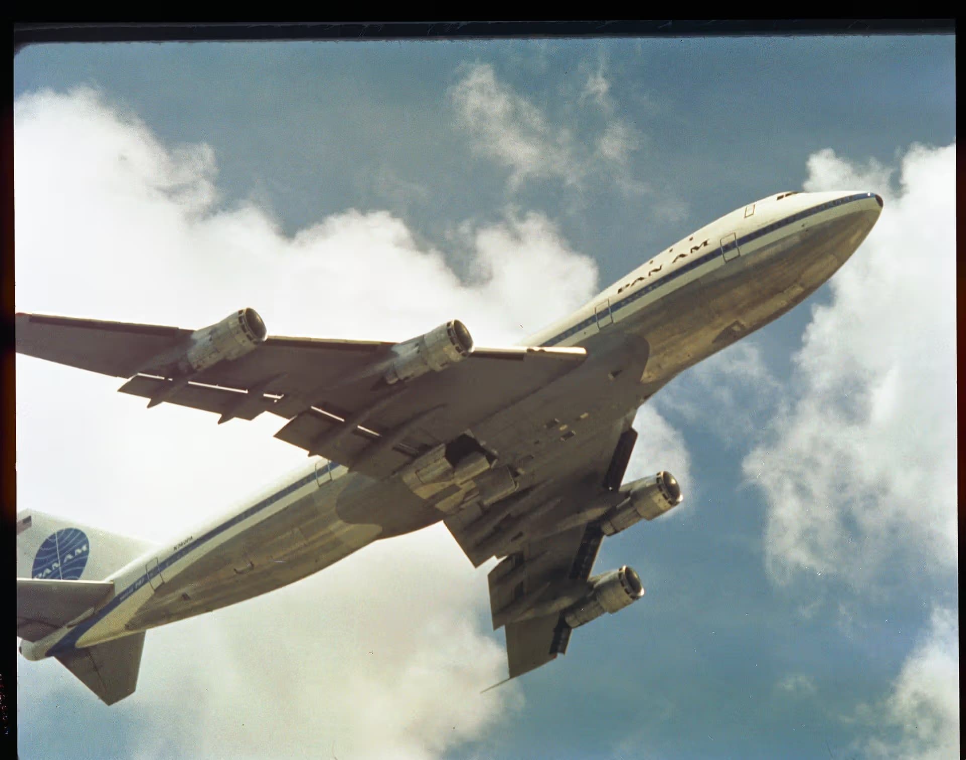 Unidentified — Aircraft