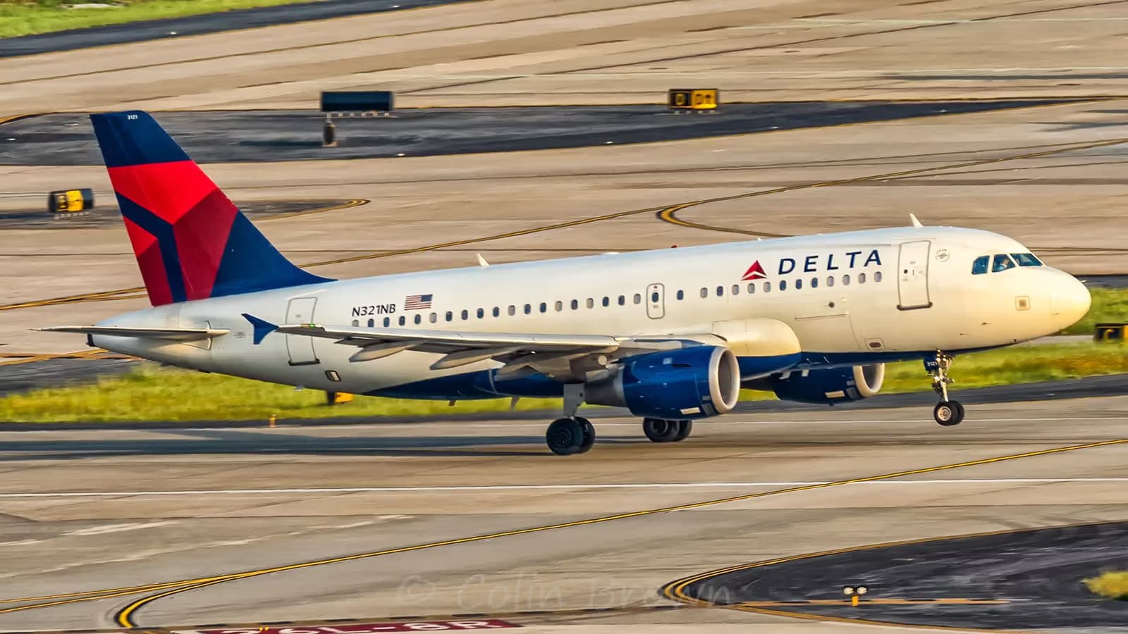 N321NB — Airbus
