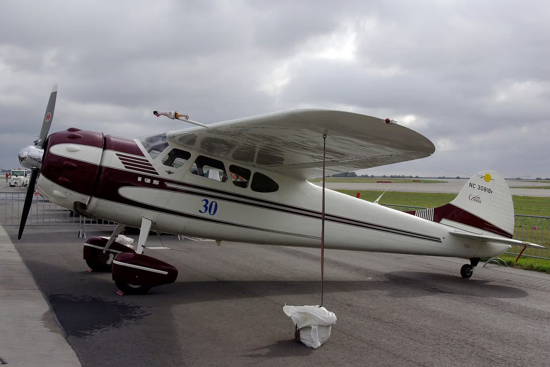 Unidentified — Cessna