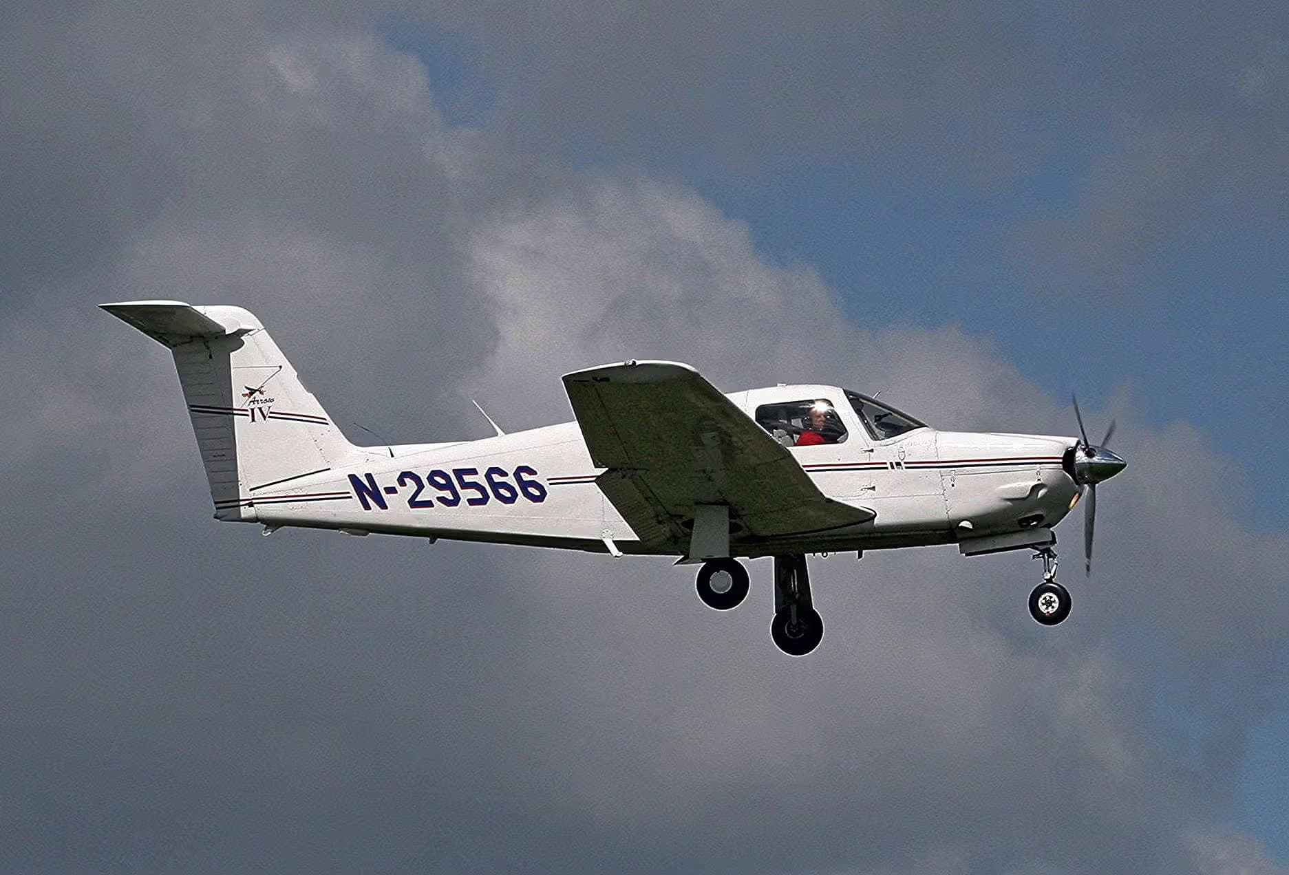 N29566 — Piper