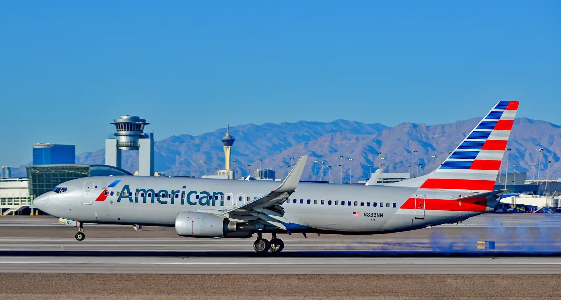 N833NN — Boeing