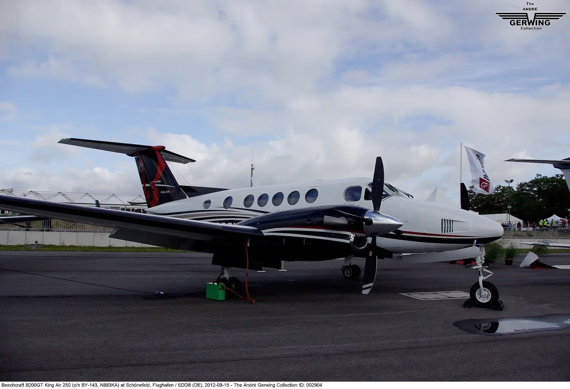 N883KA — Beechcraft
