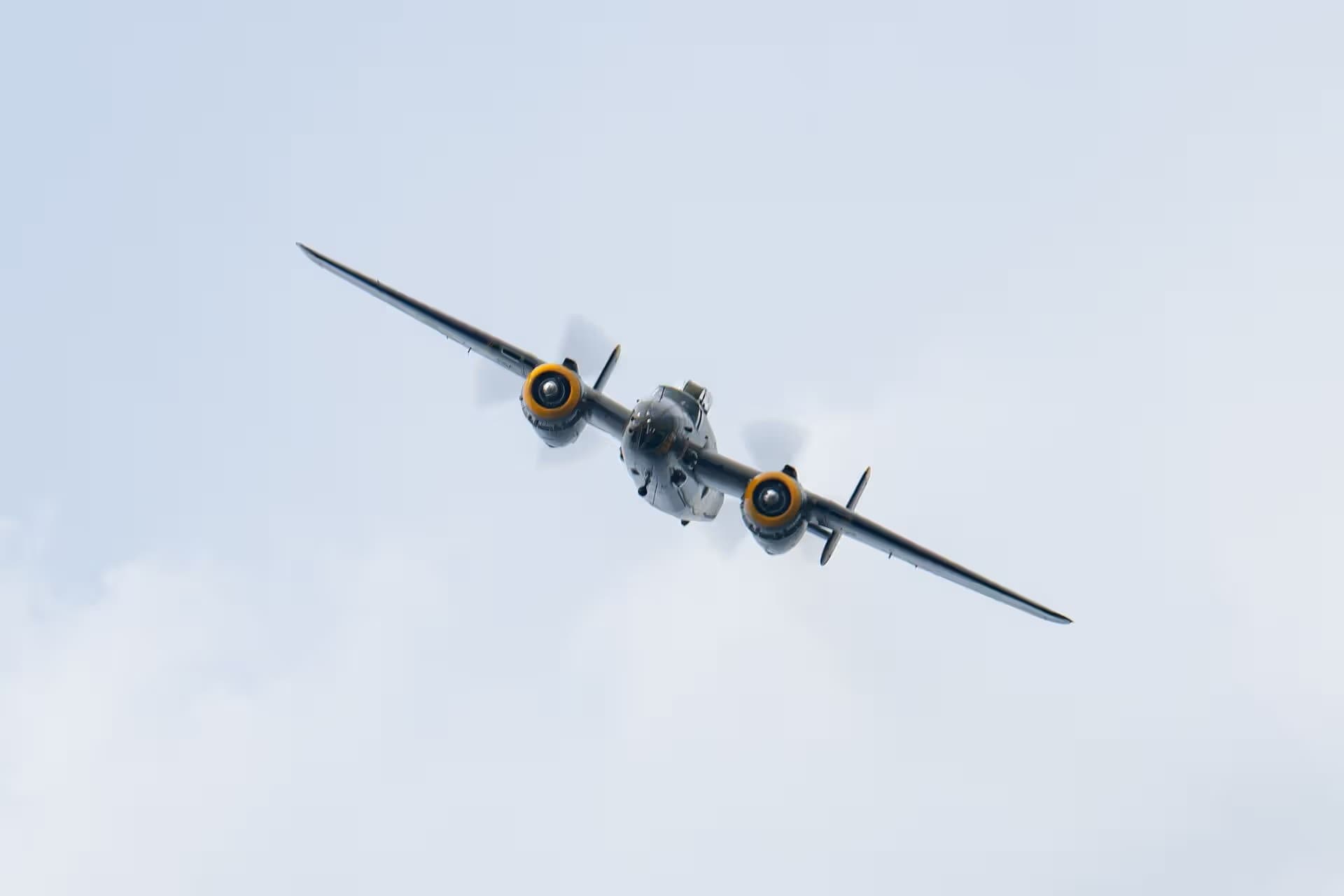 Unidentified — Warbird