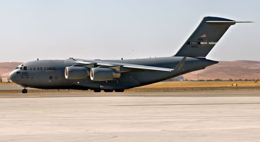Unidentified — Boeing