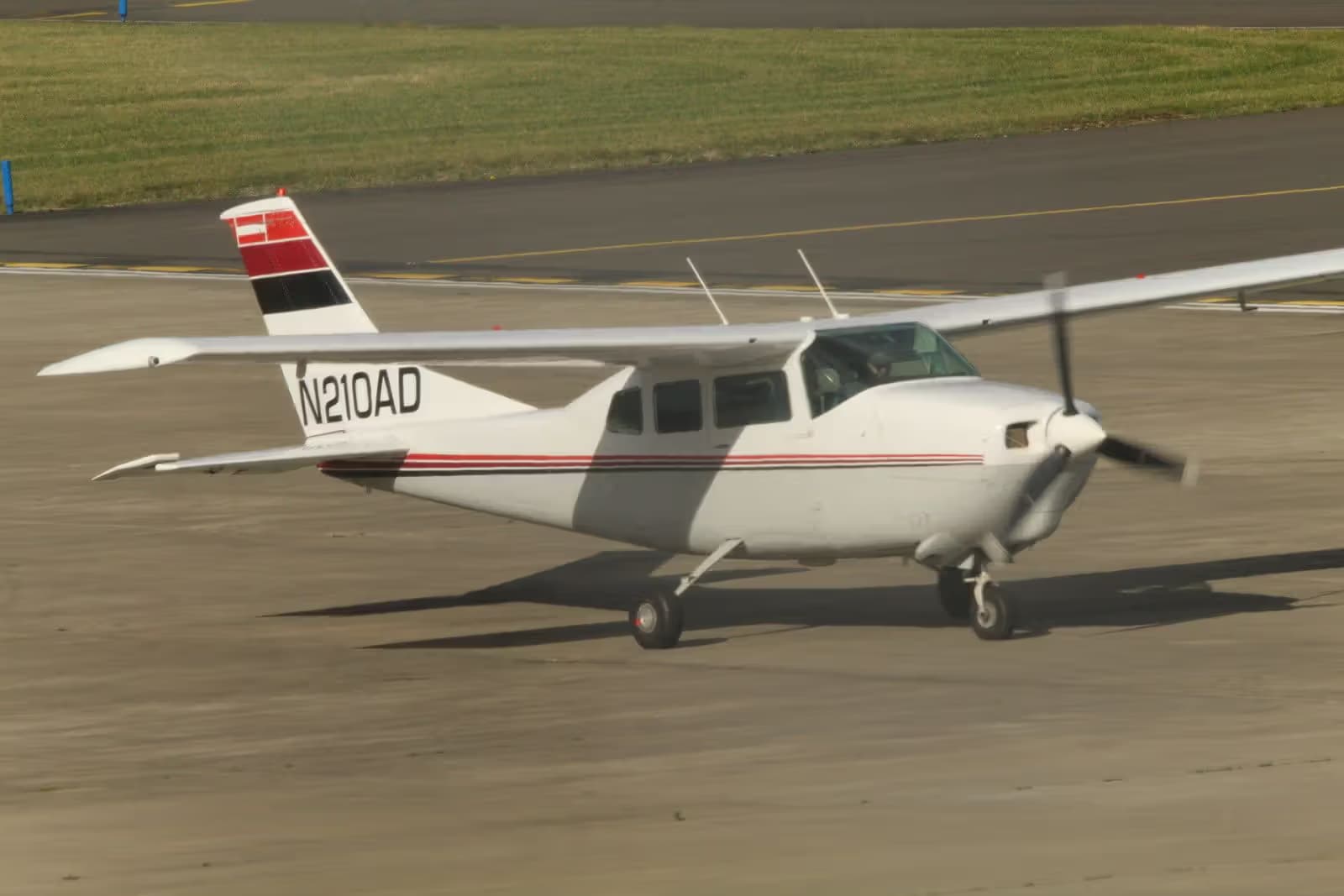 N210AD — Cessna