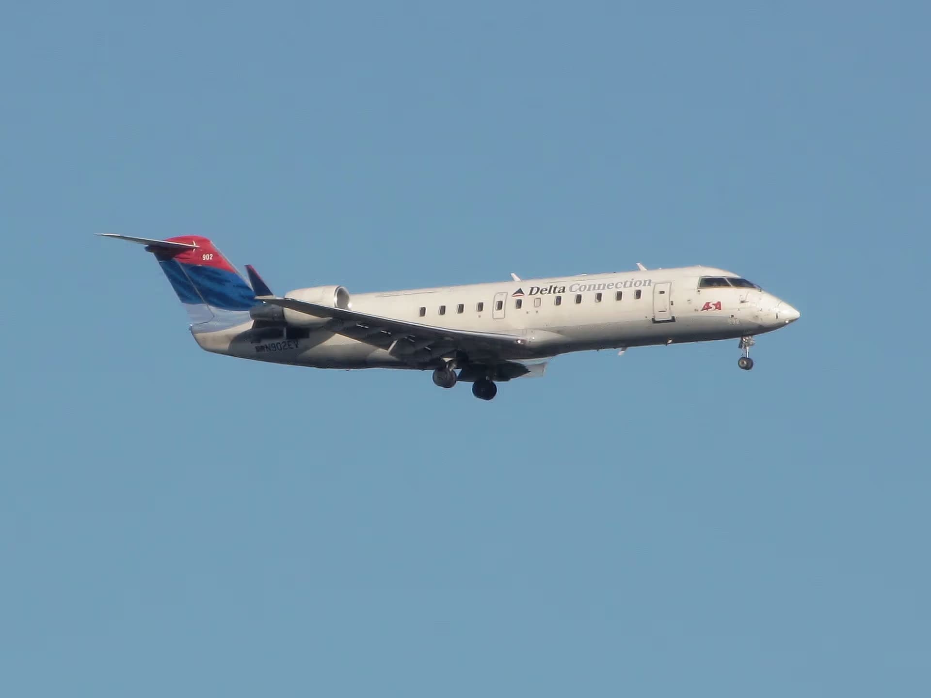 N902EV — Bombardier